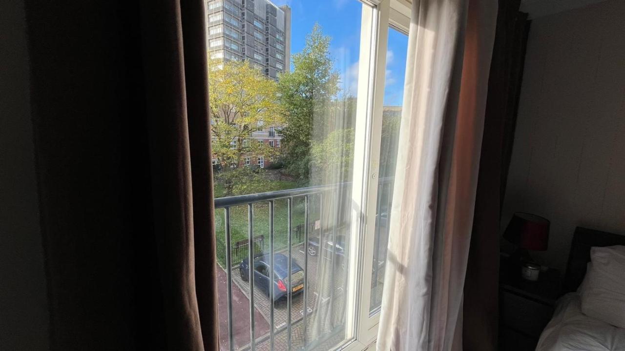 Stunning 3-Bed Apartment In Croydon Bagian luar foto